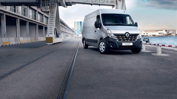 Renault Master exterior